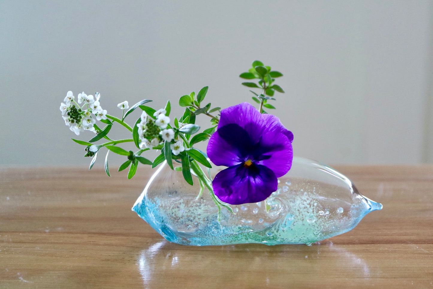 Mini Ikebana Vase