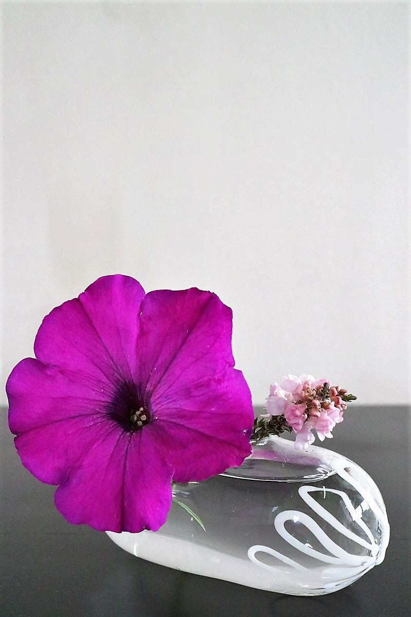 Mini Ikebana Vase